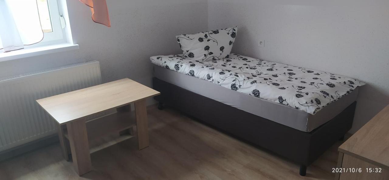 4U Hostel Zgorzelec - Free Parking Jedrzychowice  Eksteriør billede
